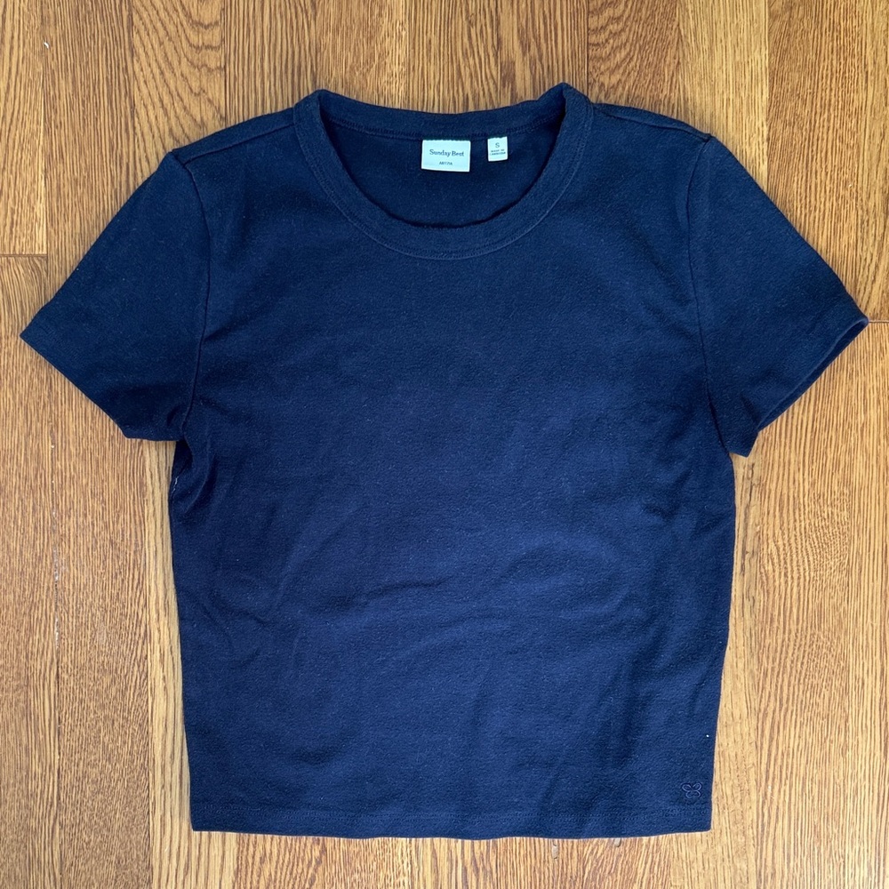 Sunday Best Women's Navy Short Sleeve Crewneck Tee